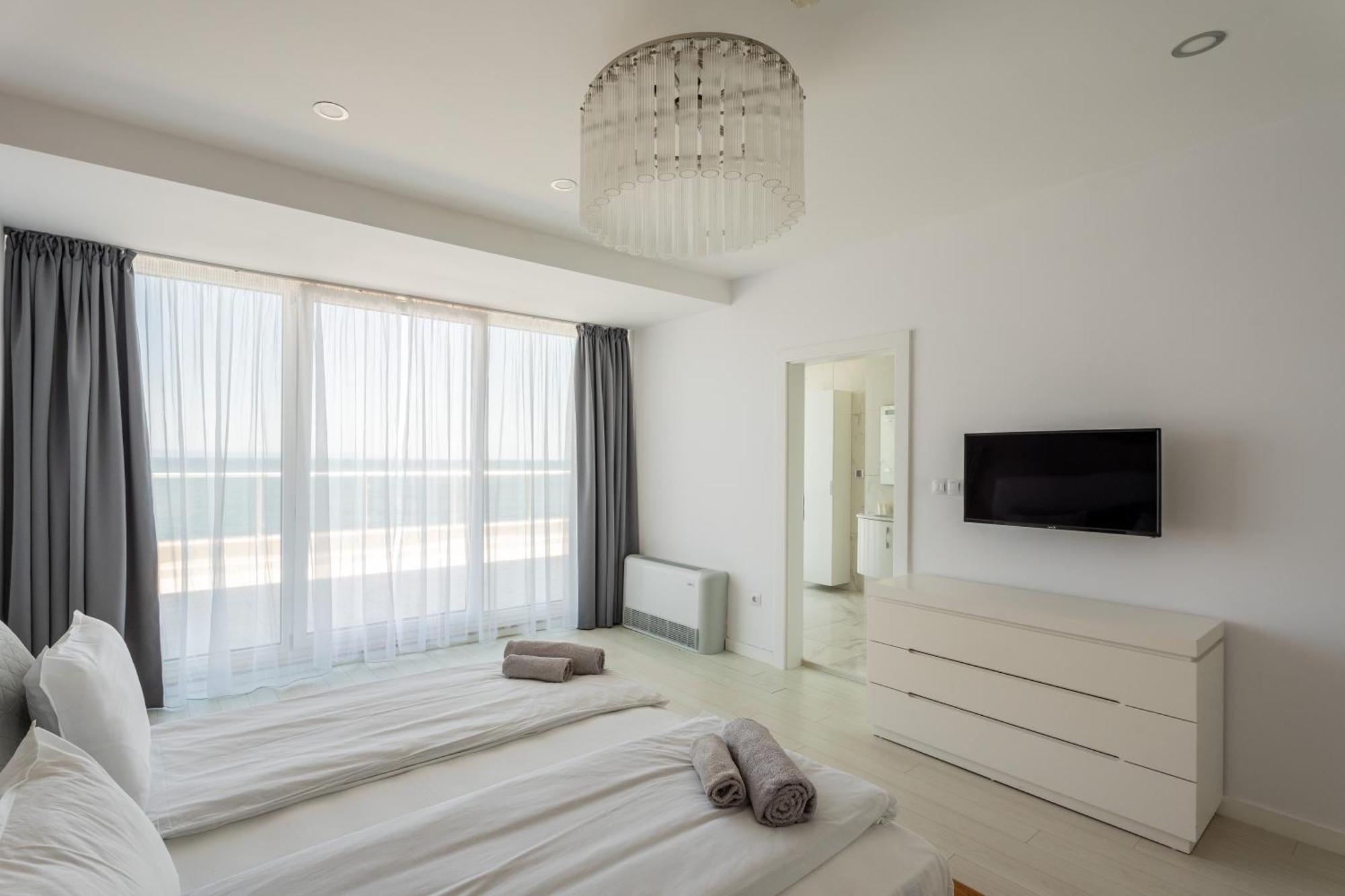 The Lodge Summer Apartments Sozopol Bagian luar foto