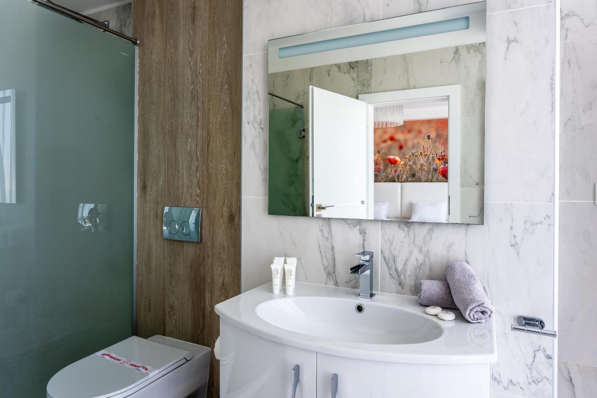 The Lodge Summer Apartments Sozopol Bagian luar foto